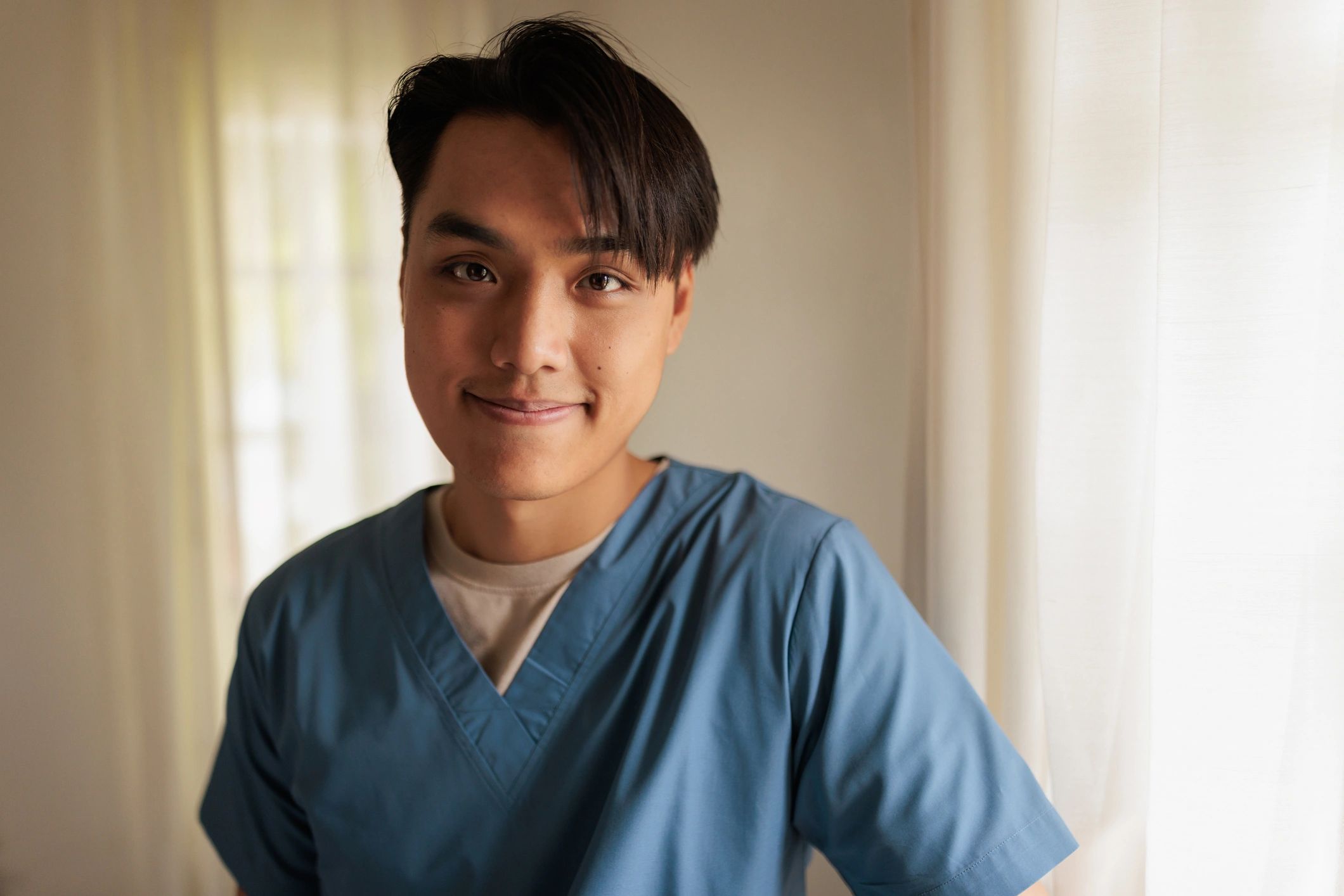 Wisdom teeth consultation with dental professional